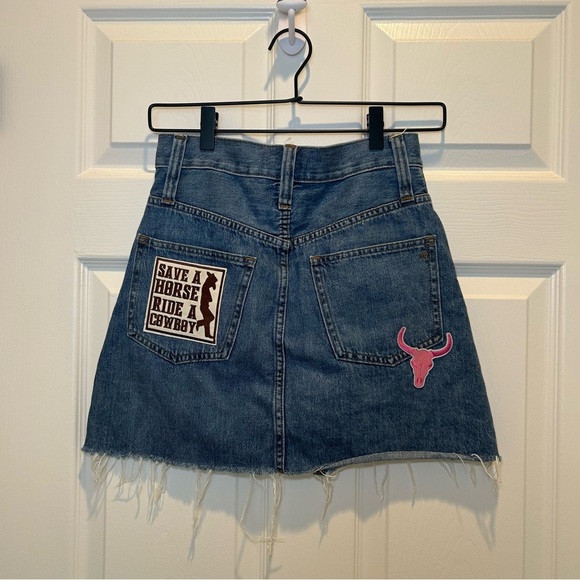Madewell Denim A-Line Mini Skirt with Western Patches - Picture 2 of 4